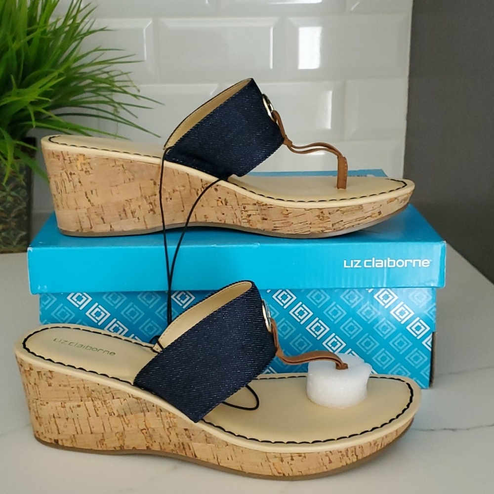 Brand New Ladies Liz Claiborne Sandals
